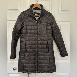 Patagonia Women’s Radalie Parka M forge gray
